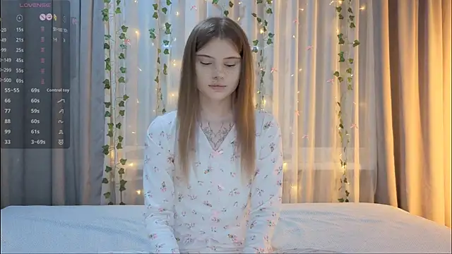 CarolinePepper online show from 02-12-26, 02:12