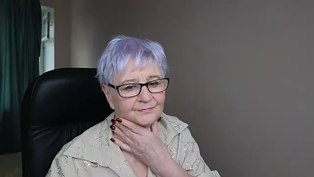 Sandra Snowflake online show from 03-20-25, 10:10