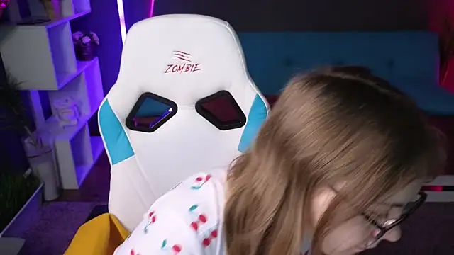 Dyna bae online show from 03-02-25, 04:28