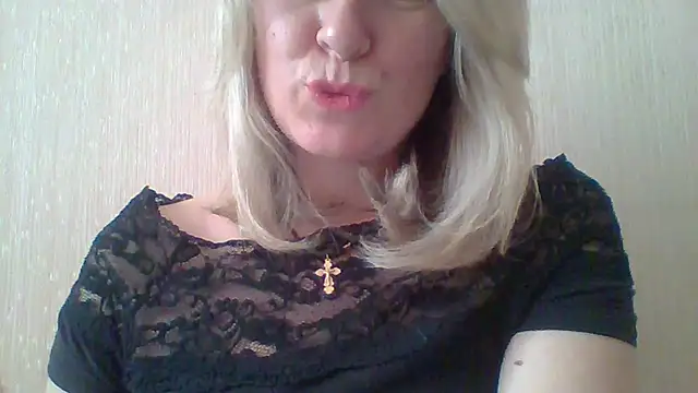 Mary888x online show from 12-18-25, 09:37