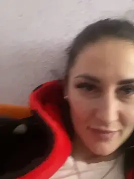 Snapshot of Veronicavirus chatting on 02-16-25, 12:10 Veronicavirus online show from 02-16-25, 12:10