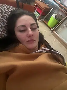 Snapshot of Veronicavirus chatting on 02-20-25, 12:47 Veronicavirus online show from 02-20-25, 12:47