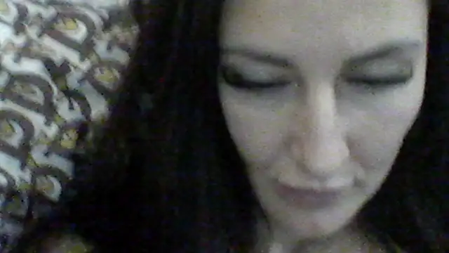 Snapshot of Veronicavirus chatting on 02-06-26, 10:13 Veronicavirus online show from 02-06-26, 10:13