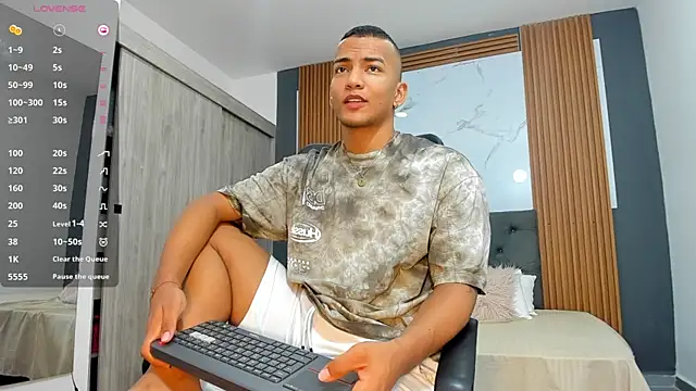 Rafa2004Cruz online show from 03-19-25, 11:50