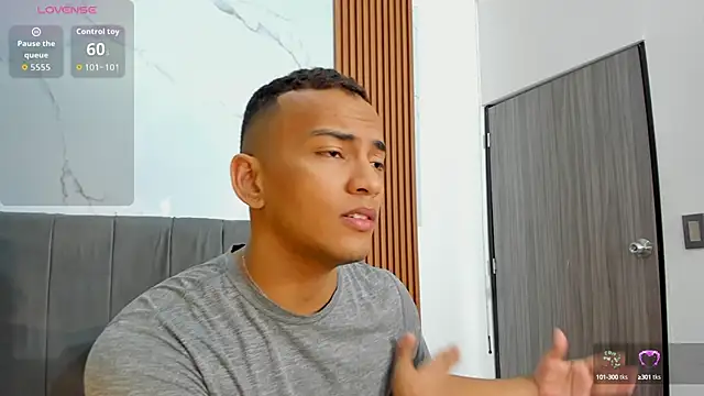 Rafa2004Cruz online show from 10-01-25, 11:49