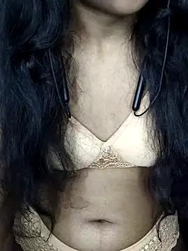 Snapshot of PreetyKitten chatting on 04-13-26, 05:51 PreetyKitten online show from 04-13-26, 05:51