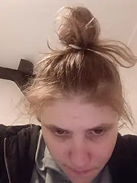 mokra olka online show from 02-15-25, 08:22