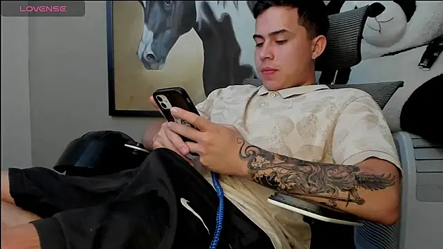 mattiwsmorris  online show from 09-13-25, 03:12