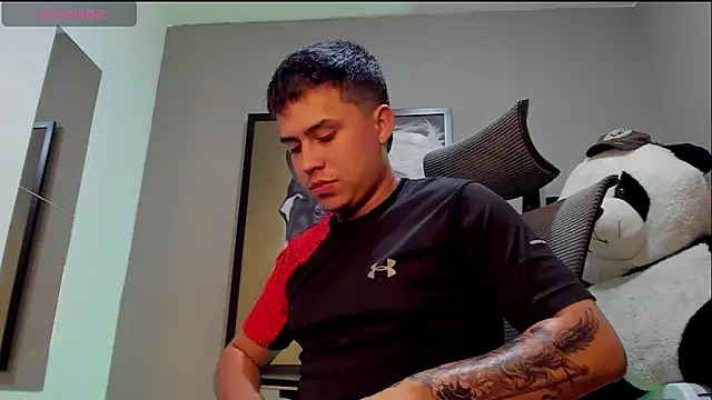 mattiwsmorris  online show from 09-25-25, 03:21