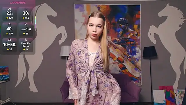 FloraBonde online show from 11-30-25, 11:25