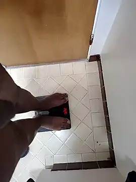 KingSlim56 online show from 10-08-25, 02:47