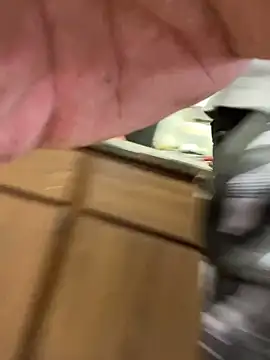 Snapshot of QueenM3 chatting on 10-01-25, 10:16 QueenM3 online show from 10-01-25, 10:16