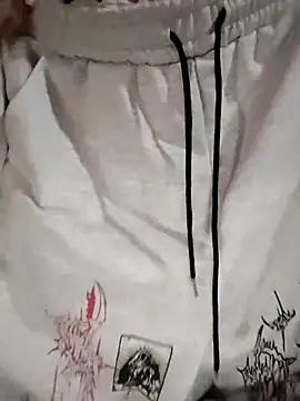 ElaRuil69 online show from 01-10-26, 03:19