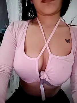 Snapshot of ElaRuil69 chatting on 05-02-26, 03:00 ElaRuil69 online show from 05-02-26, 03:00