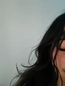 Snapshot of ElaRuil69 chatting on 07-12-26, 03:19 ElaRuil69 online show from 07-12-26, 03:19