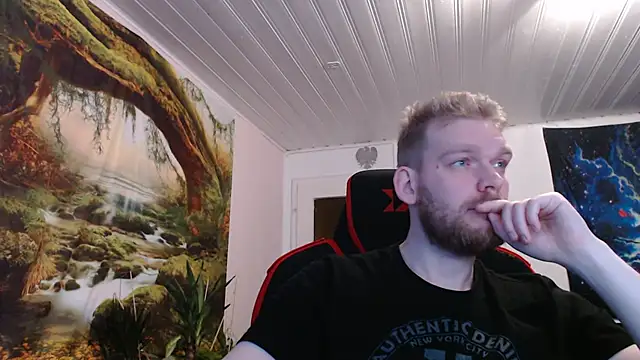 Snapshot of Justforfunc123 chatting on 10-31-25, 03:07 Justforfunc123 online show from 10-31-25, 03:07