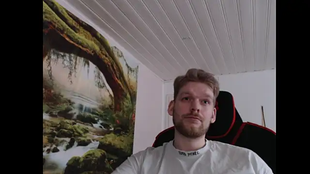 Snapshot of Justforfunc123 chatting on 02-13-26, 12:45 Justforfunc123 online show from 02-13-26, 12:45