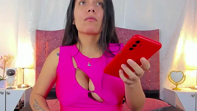 ValentinaGuerra online show from 10-02-25, 02:07