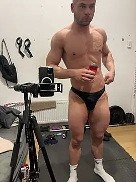 Snapshot of pesyelisa chatting on 03-13-25, 03:33 pesyelisa online show from 03-13-25, 03:33