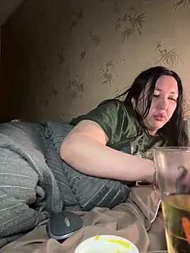 Naughtbaby 2025 online show from 01-17-26, 03:06