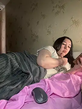 Naughtbaby 2025 online show from 02-04-26, 12:55