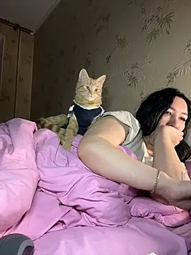 Naughtbaby 2025 online show from 02-18-26, 01:34