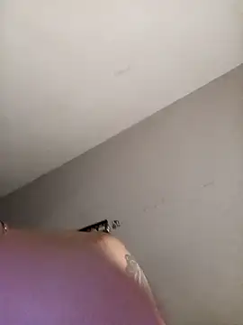 LeonRoots online show from 10-17-25, 06:27