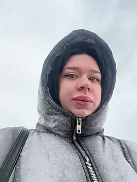 AlishaPrettyBlade online show from 02-15-26, 05:37