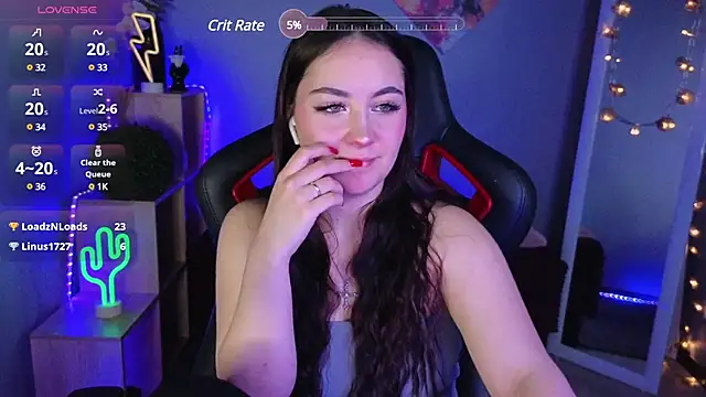 Snapshot of AshleySkott_ chatting on 02-20-25, 10:37 AshleySkott online show from 02-20-25, 10:37