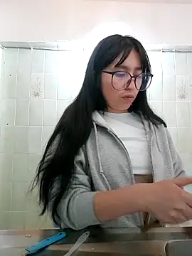 Arielle lov online show from 01-06-26, 02:15