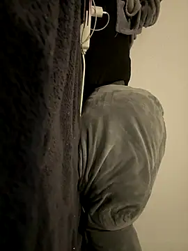 PainterHase online show from 09-11-25, 03:45