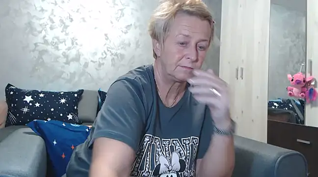 RosesandLillies online show from 03-05-25, 05:39