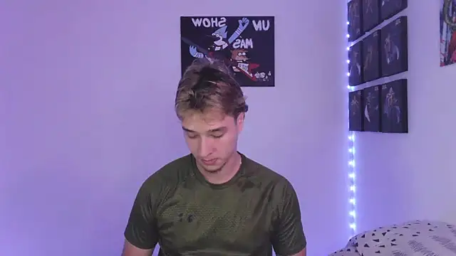 Snapshot of jack_walker190 chatting on 09-24-25, 04:38 jack walker190 online show from 09-24-25, 04:38