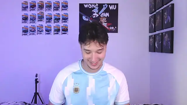 Snapshot of jack_walker190 chatting on 02-25-26, 01:26 jack walker190 online show from 02-25-26, 01:26