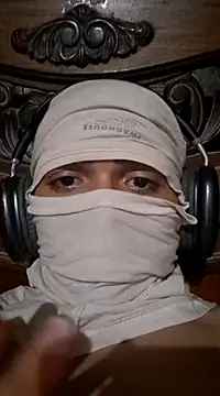 Snapshot of Jhonitopito chatting on 02-25-25, 05:19 Jhonitopito online show from 02-25-25, 05:19