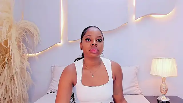 EmilyDiaaz online show from 05-06-26, 12:54