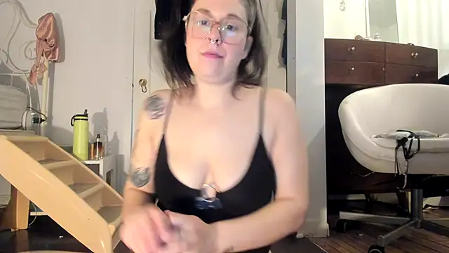 Rosiee69  online show from 02-24-25, 03:42