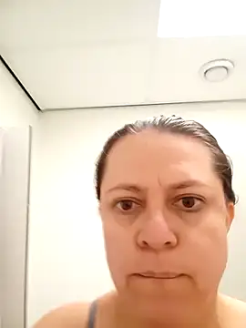 Conejta online show from 03-18-25, 12:03