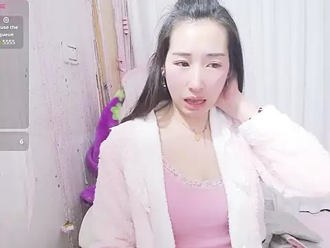 Snapshot of hebe-02 chatting on 02-18-25, 03:32 hebe-02 online show from 02-18-25, 03:32