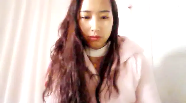 Snapshot of hebe-02 chatting on 02-23-25, 08:06 hebe-02 online show from 02-23-25, 08:06