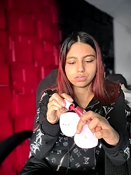 Emily-teen online show from 12-02-25, 07:42