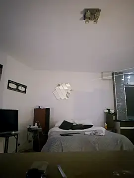 Mrnutella online show from 02-26-25, 07:09