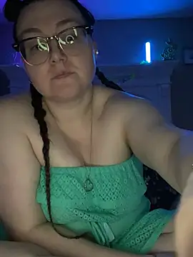 HTXBELLE online show from 03-03-25, 08:27