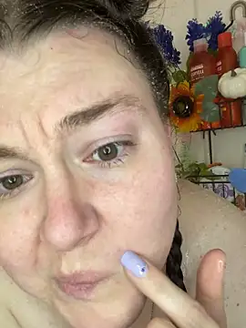 HTXBELLE online show from 03-08-25, 06:32