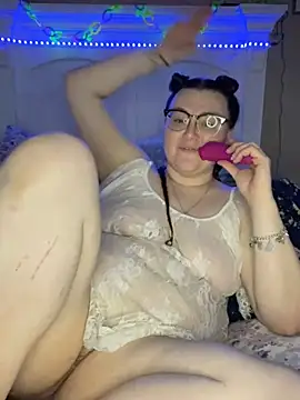 HTXBELLE online show from 03-08-25, 12:41