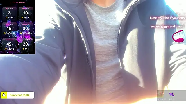 Snapshot of jake_and_melinda chatting on 03-07-25, 07:52 jake and melinda online show from 03-07-25, 07:52