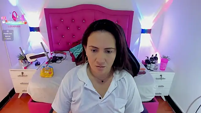 Snapshot of Nathalia_rodriguezz chatting on 10-01-25, 03:29 Nathalia rodriguezz online show from 10-01-25, 03:29