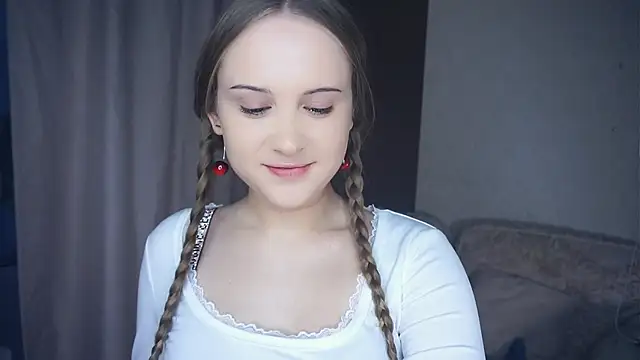 QuennaCoote online show from 01-10-26, 07:32