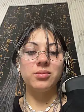 Guxplo  online show from 09-27-25, 12:43