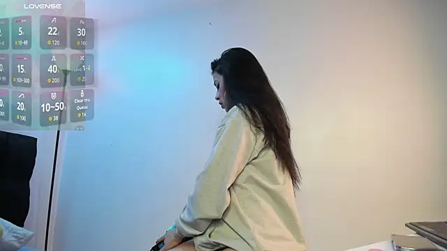 aitana garcia  online show from 11-14-25, 11:42